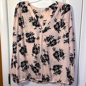 Chaus Floral V-Neck Blouse w/Balloon Sleeves  NWT